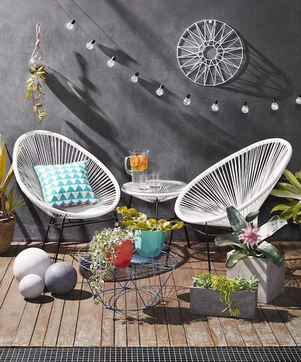 9 Desain Bangku Taman Stylish untuk Tampilan Outdoor Terkece