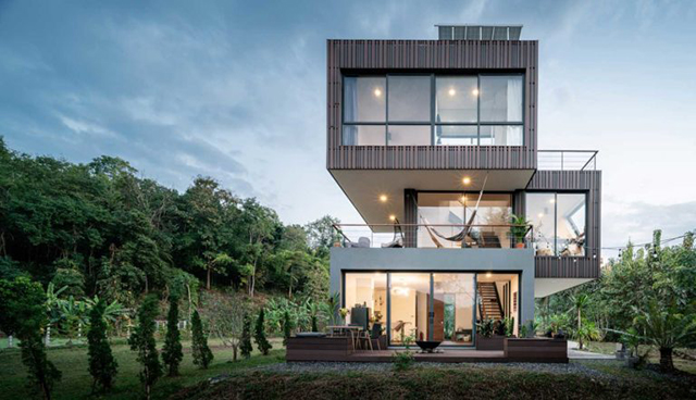 Intip 9 Inspirasi Desain Fasad Rumah 3 Lantai Minimalis Hingga Tradisional. Pilih Mana Ya?