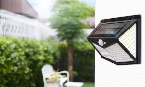 rekomendasi lampu tenaga surya