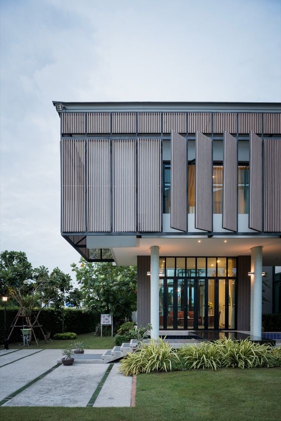 8 Inspirasi Desain Secondary Skin untuk Mempercantik Eksterior Rumah