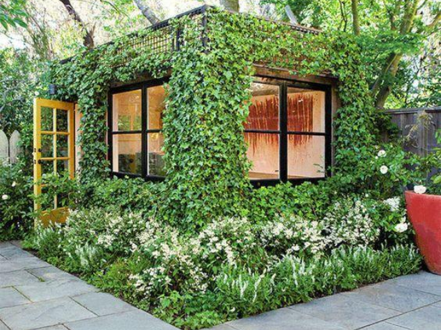 20 Inspirasi Desain Kantor Minimalis di Taman Rumah yang Cantik dan Menawan