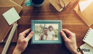 7 Bingkai Foto Lucu Terunik dari Barang Bekas | Bisa Bikin Ruang Tamu Makin Cantik, lo!