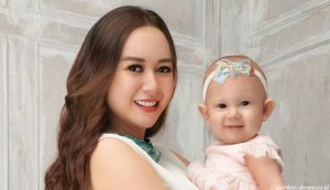 6 Potret Rumah Mewah Aura Kasih yang Bergaya Skandinavia | Area Bermain Bayinya Gemes Banget!