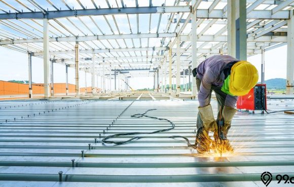 Mengenal Karakteristik Metal Deck dalam Konstruksi Bangunan