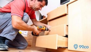 7 Perbedaan Utama Furniture Custom dan Furnitur Jadi. Lebih Bagus yang Mana, ya? 7 Perbedaan Utama Furniture Custom dan Furnitur Jadi. Lebih Bagus yang Mana, ya?
