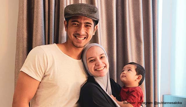 6 Potret Rumah Arya Saloka di Dunia Nyata, Kalah Mewah dari Rumahnya di Sinetron!