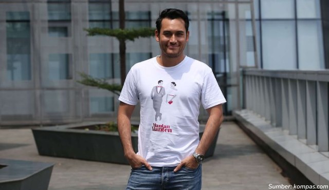Sukses di Dunia Hiburan, Intip 5 Potret Rumah Arifin Putra yang Bergaya Klasik. Keren Banget!