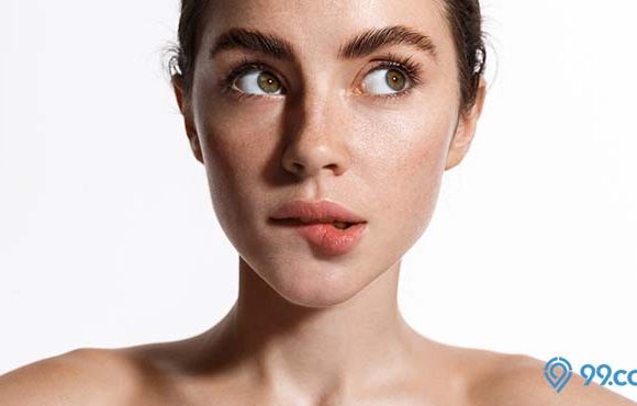 cara memerahkan bibir secara alami