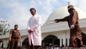 Kisah Algojo Eksekutor Hukuman Cambuk di Aceh, Dihantui Rasa Takut dan Pikiran Kalut. Badan Kekar Belum Tentu Berani!