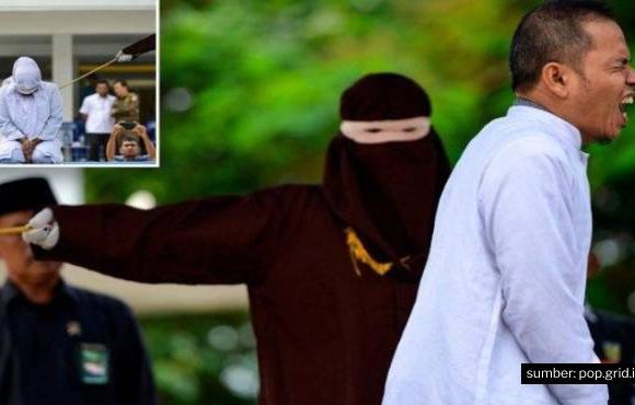 6 Fakta Hukuman Cambuk di Aceh untuk Beri Efek Jera. Sesuai dengan Syariat Islam?
