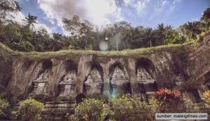 Menguak Misteri Rumah Terbengkalai di Bojong Gede. Pemiliknya Terlibat Pesugihan Gunung Kawi?