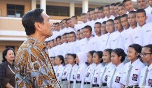 sekolah milik pejabat