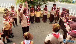 41 Contoh Yel Yel Pramuka Singkat dan Keren yang Mudah Diingat. Bikin Semangat Membara!