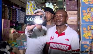 Sempat Jadi Supir dan Nganggur, Ini 5 Potret Rumah Mantan Legenda Timnas Alexander Pulalo. Tampak Sederhana!