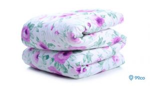 10 Rekomendasi Bed Cover Terbaik Tahun 2022. Nyaman di Kulit, Tidur Pasti Nyenyak!