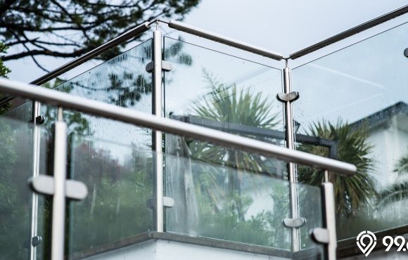 balustrade