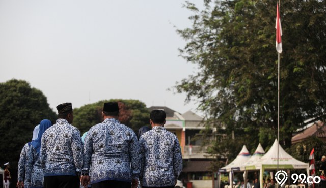 Pekerjaan Idaman Orang Tua, Inilah Gaji Pensiunan PNS per Bulan dari Golongan I hingga IV. Menggiurkan?