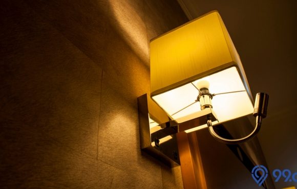 Kenapa Lampu Rumah Berkedip Tiba-Tiba? Ini Beberapa Penyebab dan Tips Memperbaikinya!