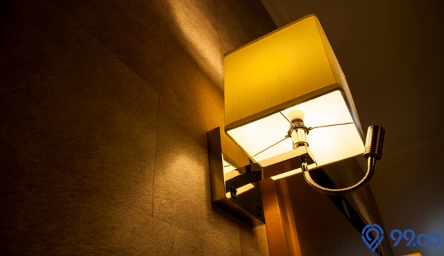 kenapa lampu rumah berkedip
