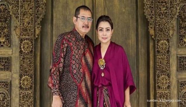 Ada Rusa Berkeliaran, Ini Potret Rumah Mayangsari yang Megah di Purwokerto. Mirip Istana?