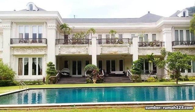 Hanya untuk Sultan, Intip Rumah Mewah Dijual di Pondok Indah Senilai Rp500 Miliar. Garasinya Muat 20 Mobil!