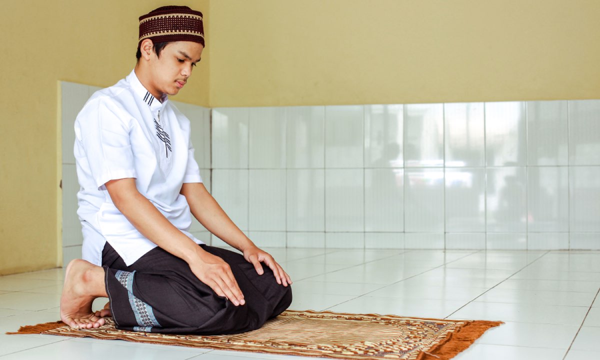 bacaan duduk diantara dua sujud