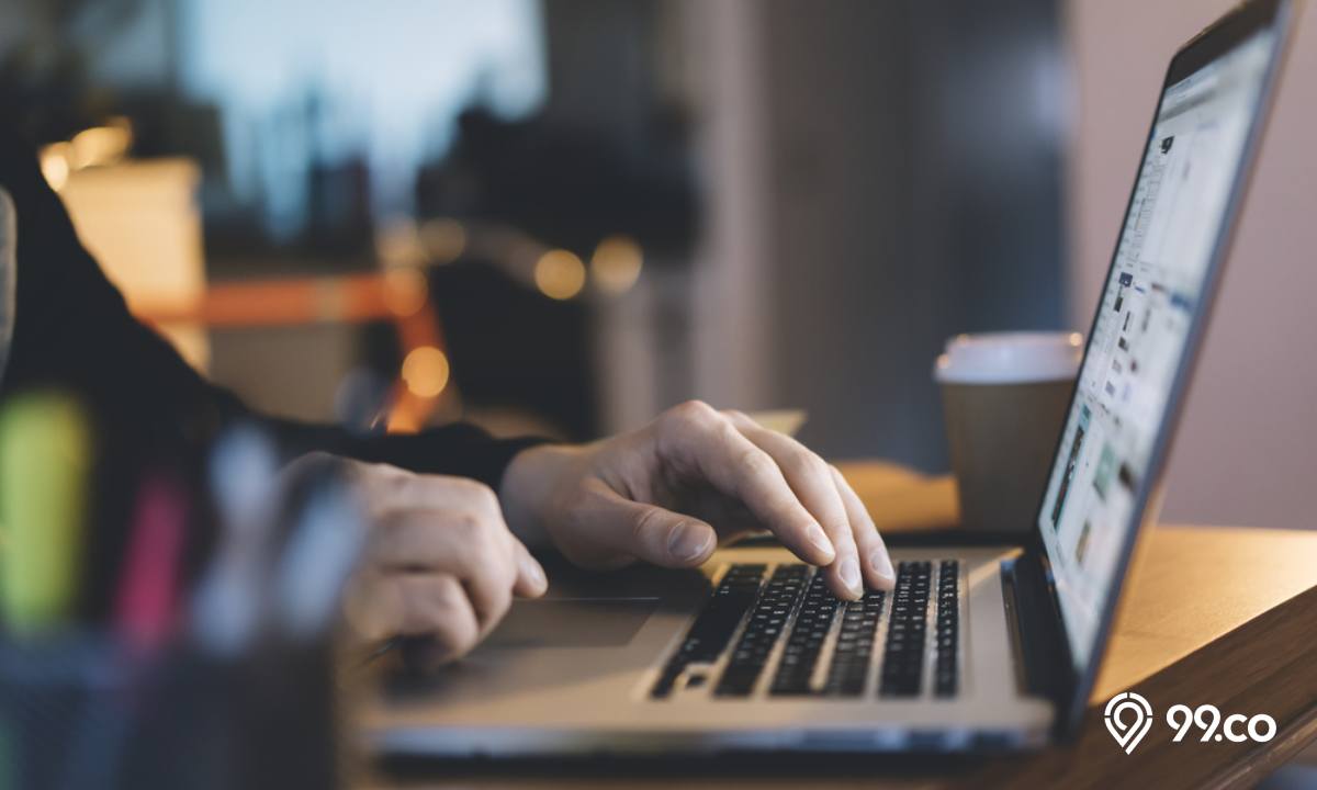 9 Cara Melihat Spesifikasi Laptop Windows dan Mac. Mudah Dipahami!