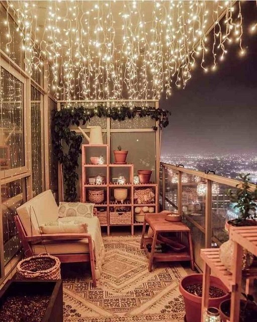 7 Desain Inspirasi Balkon Aesthetic yang Unik dan Kekinian, Cocok buat Jadi Tempat Healing!