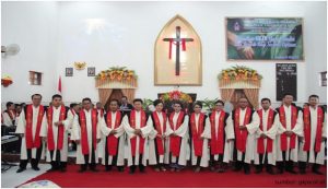 Banyak yang Kaya Raya, Ternyata Segini Gaji Pendeta di Indonesia per Bulan. Menggiurkan?