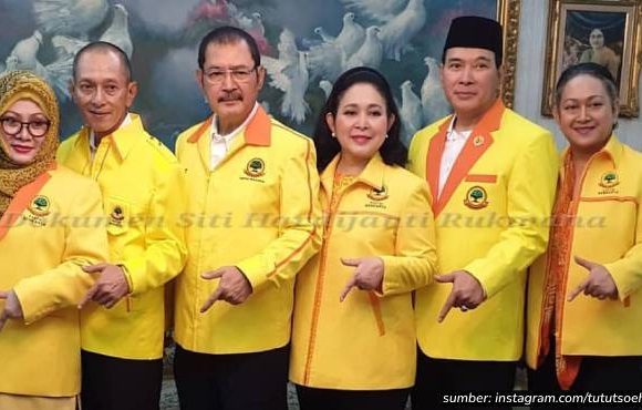 Banyak Dipuji, Ini Potret Masa Muda Titiek Soeharto saat Berumur 19 Tahun. Pantas Prabowo Jatuh Hati!