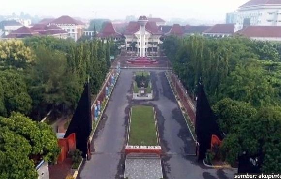 5 Universitas Negeri Termurah di Indonesia Tahun 2022. UKT Mulai Rp400 Ribu!