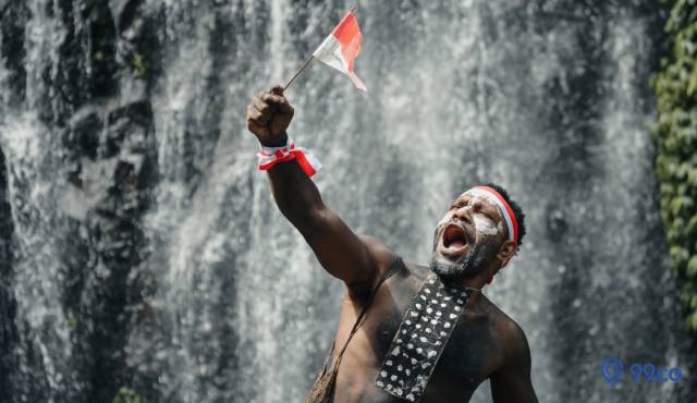pakaian adat papua