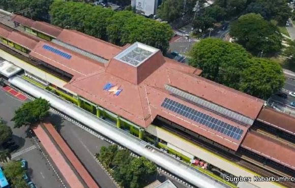 aset kai pasang panel surya