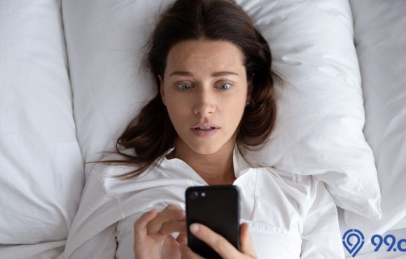 cara mengembalikan mood wanita lewat chat