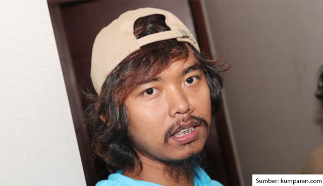 6 Potret Rumah Dodit Mulyanto di Jakarta yang Minimalis. Ada Hutan Buatan di Halamannya!