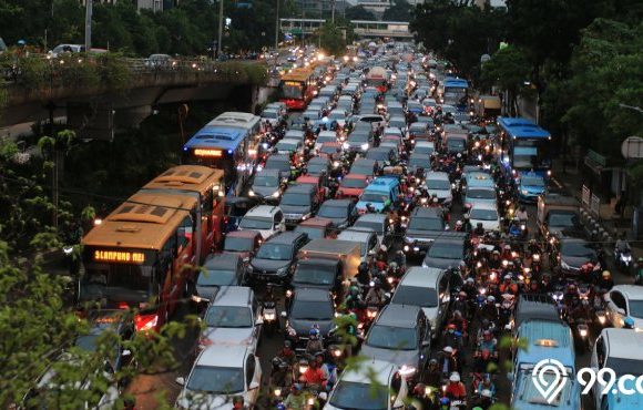 gambar jakarta macet