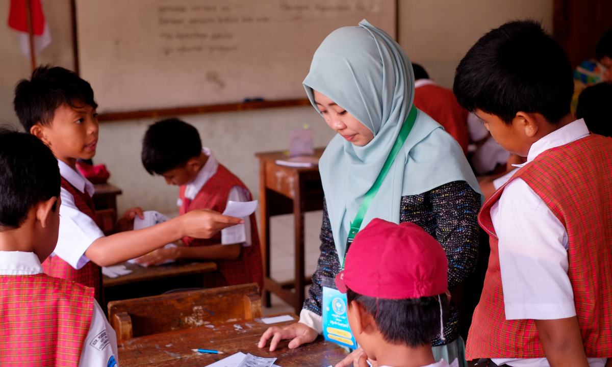 contoh kesan dan pesan