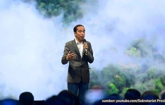 jokowi memprioritaskan masyarakat lokal