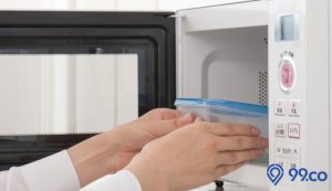Inilah 3 Wadah yang Aman untuk Microwave dan Beberapa yang Berbahaya. Catat Baik-Baik, ya!