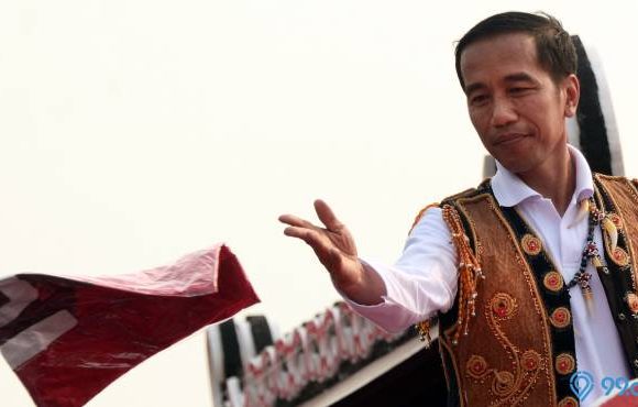 Ada Makna Unik di Balik Tanda Tangan Jokowi, Benarkah Berisi Angka Rahasia?