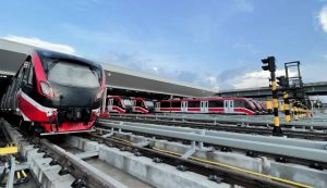 KAI Siapkan LRT dan KA Feeder untuk Dukung Kereta Cepat. Jakarta-Bandung Cuma 1 Jam!