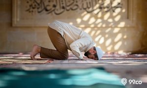 Bacaan Sholawat Fatih dalam Bahasa Arab dan Artinya. Lengkap dengan Keutamaan Amalan!