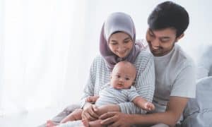 307 Nama Bayi Perempuan Islami Modern dengan Seribu Makna. Idaman Semua Orang Tua!