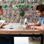 8 Contoh Surat Lamaran Kerja di Restoran dan Cafe yang Benar