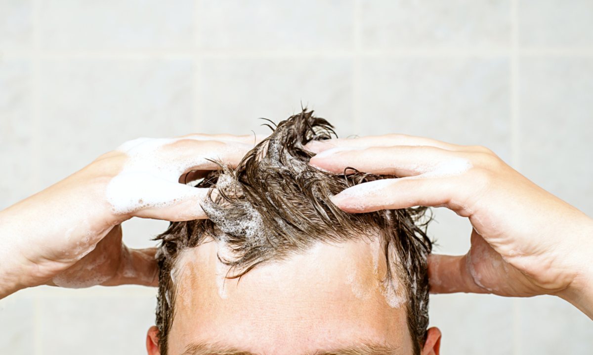 shampo untuk rambut rontok dan ketombe
