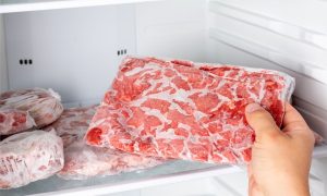 cara menyimpan daging kurban di kulkas