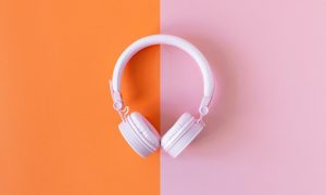 7 Rekomendasi Headset Terbaik 2024, Fitur Canggih dan Suara Superior!