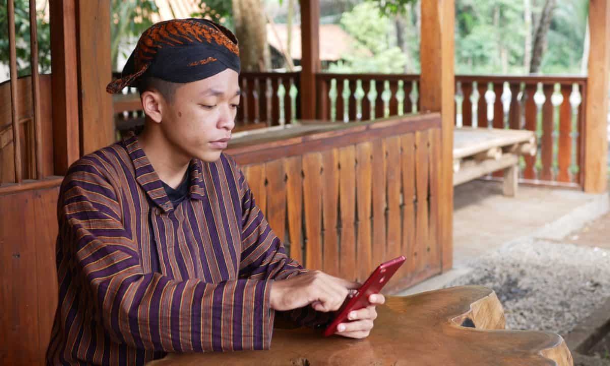 contoh teks deskripsi bahasa jawa