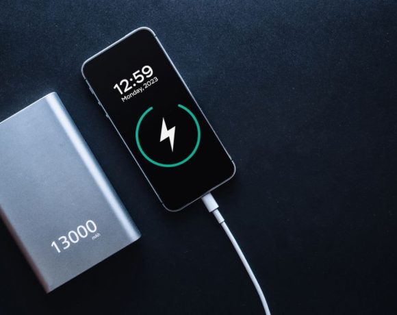 5 Rekomendasi Power Bank yang Bagus, Fast Charging, dan Awet