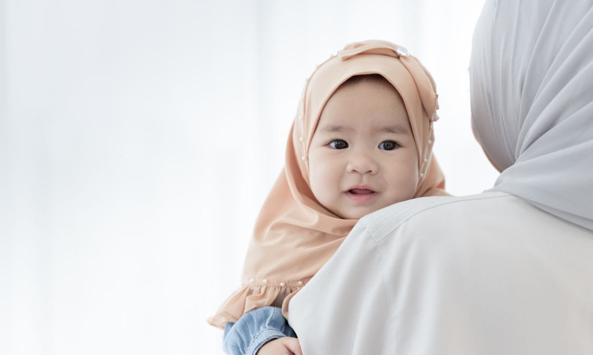 73 Nama Bayi Perempuan Islami Tercantik Beserta Artinya 